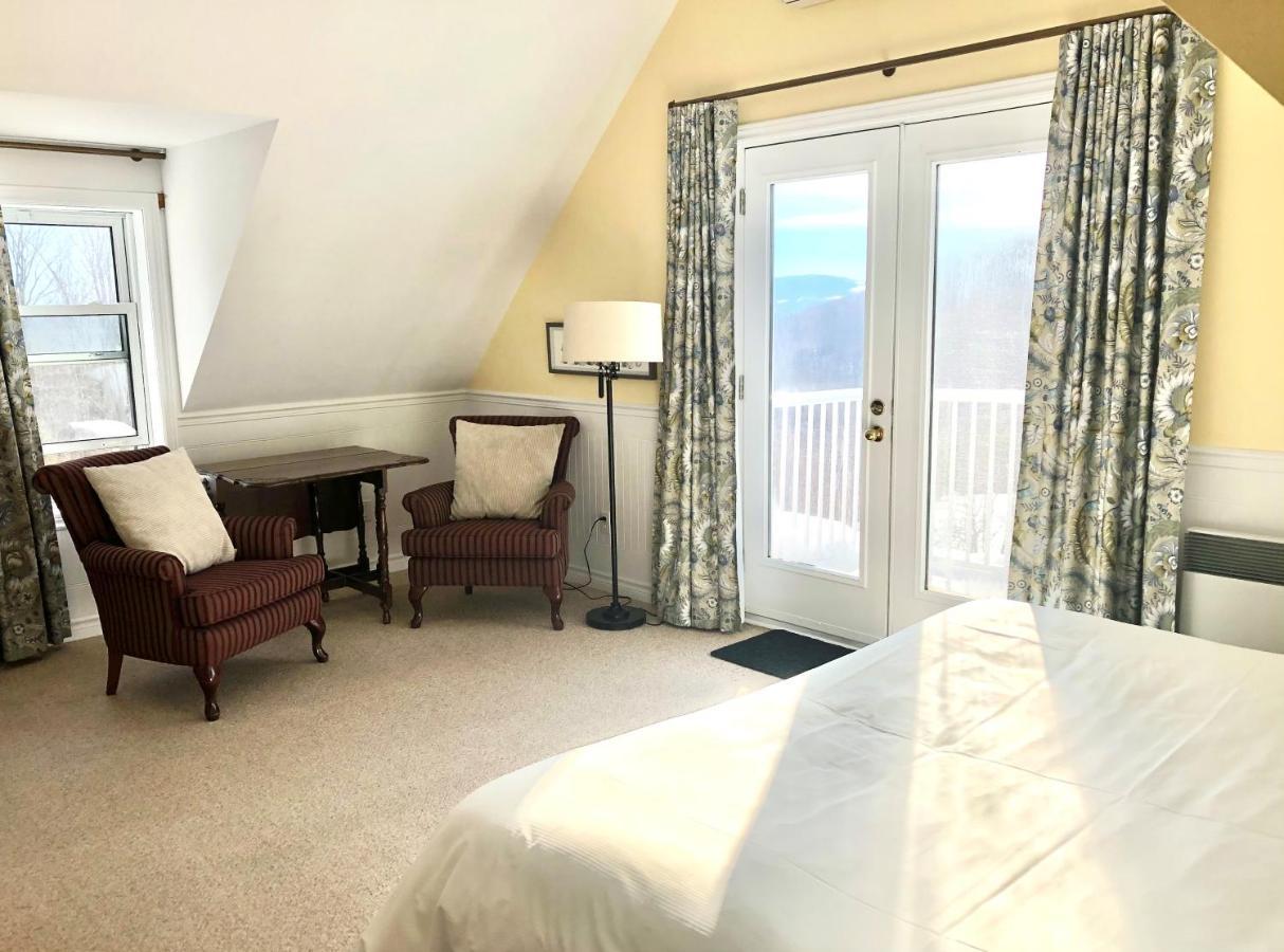 Auberge Le Tricorne North Hatley Eksteriør bilde